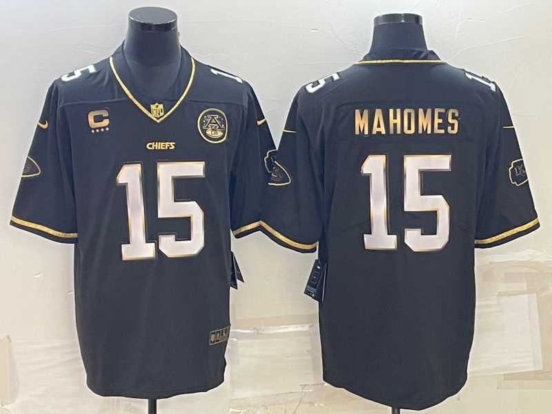 Men's Kansas City Chiefs #15 Patrick Mahomes Black Gold 4-star C Patch Vapor Untouchable Limited Stitched Jersey